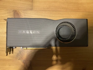 AMD Radeon RX 5700 XT 8 GB GDDR6 Saphir Grafikkarte (21293-01-40G) - Bild 1 von 6