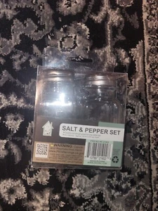 Glass Salt and Pepper Shaker 2 Shaker Set Restaurant Quality Stainless Steel Top - Picture 1 of 3