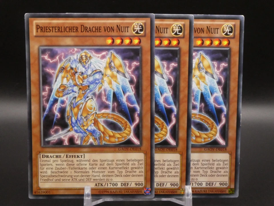 Yugioh Playset 3x Priesterlicher Drache von Nuit GAOV DE018/ Common/ Near Mint - Bild 1 von 1