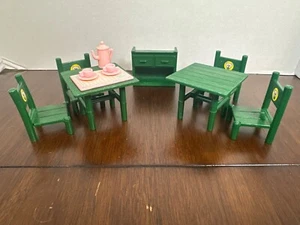 Esszimmermöbel Sylvanian Forest Family grün 80er Jahre - Bild 1 von 7