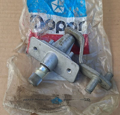 1967 1968 Fury Monaco 300 Newport NY T&C NOS MoPar Левый ПОВОРОТ СТЕКЛООЧИСТИТЕЛЯ WINSHIELD - Изображение 1 из 4