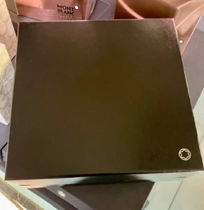 Montblanc Gürtel Geschenk Aufbewahrungsbox Etui und Signature Filz Etui (ohne Gürtel) - Bild 1 von 2
