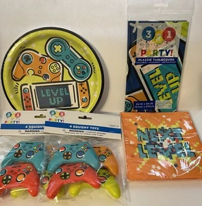 Decoraciones de cumpleaños para jugadores, platos de papel, servilletas, mantel, juguetes blandos - Imagen 1 de 3