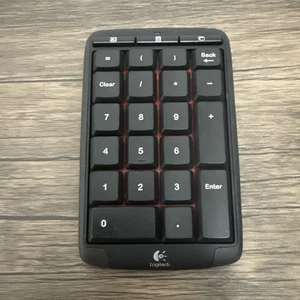 Logitech N305 Wireless Number Pad Keypad With Unifying Dongle 10-key - TESTED - Picture 1 of 3