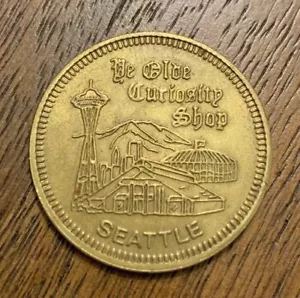 1960er YE OLDE CURIOSITY SHOP SEATTLE Washington GOOD LUCK Münze Medaille - Bild 1 von 2
