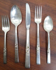 Vintage Community Silverplate Flatware Circa 1930's 5-pc Table Setting. Freeship - Picture 1 of 5