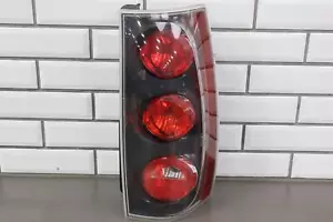Conjunto de luz trasera derecha pasajero híbrido GMC Yukon Denali 12-14 OEM DIESTRO - Imagen 1 de 11