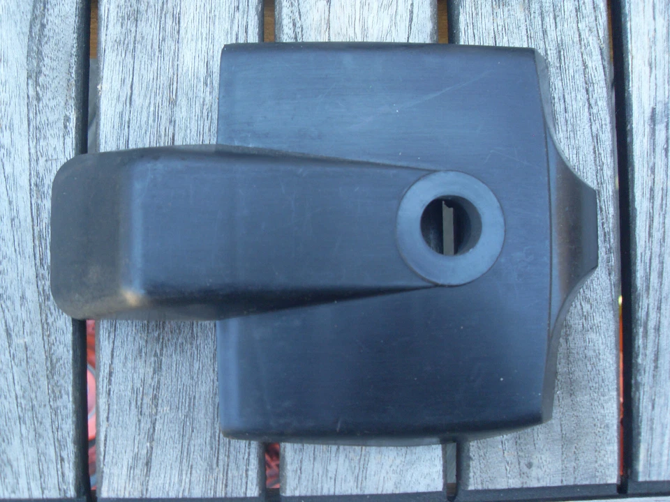 Couvercle Dolmar 120 Super (121118140