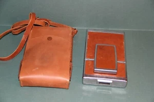 POLAROID SX-70 LAND CAMERA CAMERA  - Picture 1 of 4