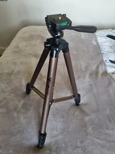 Camera Tripod Universal Fitting - Picture 1 of 8