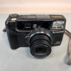 Fujifilm Discovery Panorama 312 Zoom Date 35mm Point Shoot Film Camera 38-120mm - Picture 1 of 8