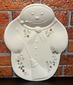 Pfaltzgraff Winterberry Embossed Snowman Serving Platter Christmas Cookie Plate - Picture 1 of 2