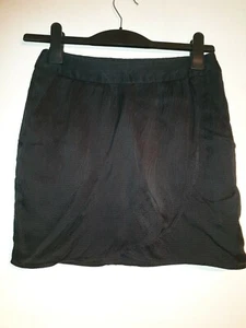 Black Talula 100% Silk tulip style Skirt Size 4 mini short - Picture 1 of 8