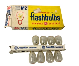 Flash vintage General Electric GE M2 8 lampadine mai usate - Foto 1 di 4