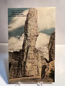Postal de lino Needles Highway Traffic Cop Black Hills South Dakota SD UNP - Imagen 1 de 2