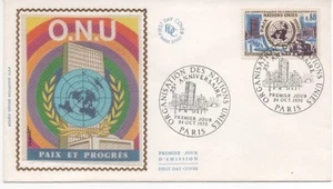 FRANCE 1970.F.D.C. SOIE. O.N.U. PAIX ET PROGRES OBLITERATION:LE 24/10/70 PARIS - Imagen 1 de 1