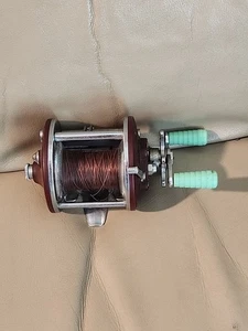 Vintage Penn Peer 209 MS LevelWind Salzwasser konventionelle Angelrolle. - Bild 1 von 5
