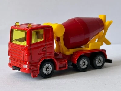 Lorry/Truck Mixer Cement Model Toy Red Moving PartsDiecast 1:87 Scale 0813 Siku - Image 1 of 4