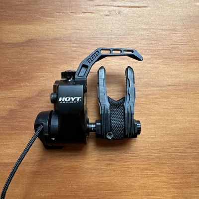 Hoyt Ultra Rest Intergrate Mx2 QAD LH mano izquierda con sistema de supresión JR Foto 1 de 3