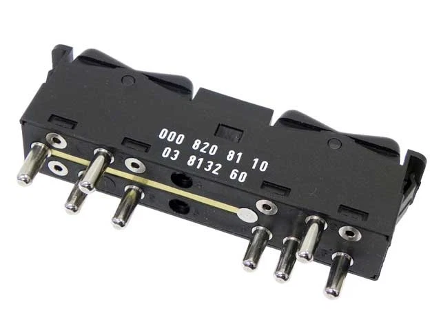 Interruptor ventana URO PARTS 0008208110 MERCEDES-BENZ 190E 190D 300SD 300CD 300D Foto 1 de 2