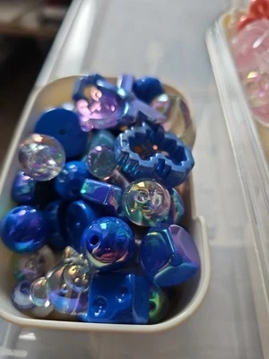 Acrylic Round Craft Beads 16mm Mixed Colour, 10pcs B22325 - Image 1 of 3