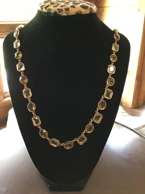 Collar Chico's Facetado Ágatas Transparentes y Amarillas Cadena Larga Tono Oro  Foto 1 de 4