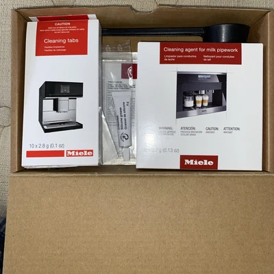 Набор для обслуживания кофейной системы Miele - Изображение 1 из 4
