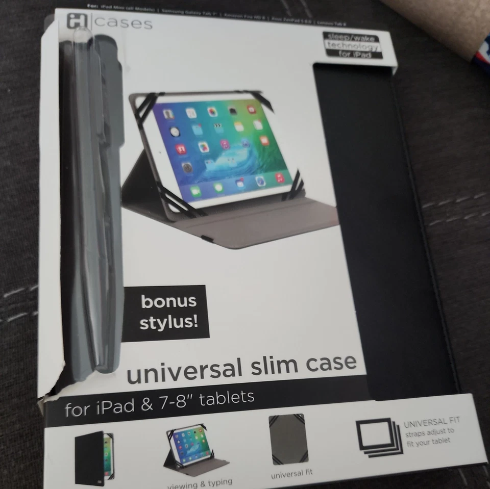 Universal Slim Case for 7-8 in. Tablets BRAND NEW WITH STYLUS!!! - Image 1 of 4