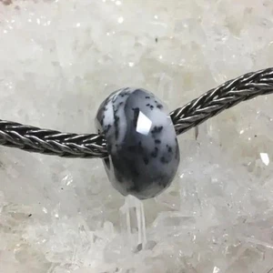 Dendritic Agate③ - Picture 1 of 4