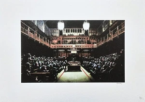 BANKSY - Parlamento Devoluto - Edizione numerata 120/150, 70x50 cm (27,6x19,7 in) - Foto 1 di 5