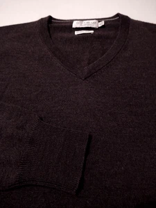 Maglione uomo PETER MILLAR corona morbido scollo a V MERINO lana/seta (M) marrone scuro - Foto 1 di 5