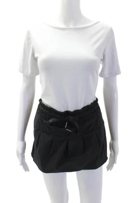 Mini pantalón corto plisado negro 100 % poliéster talla 8 Lululemon para mujer Foto 1 de 4