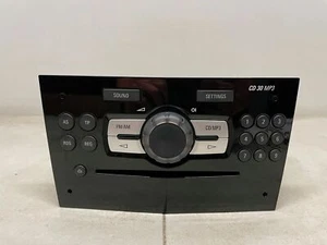 Opel Corsa D Original Radio Audiosystem System Schwarz 13289921 - Bild 1 von 8