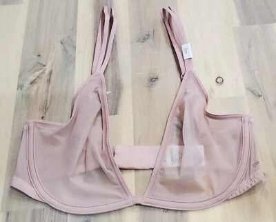 Calvin Klein Women's Sheer Marquisette Unlined Plunge Bra in Subdued 32D - Image 1 of 4