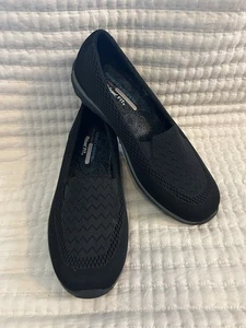 Skechers Relaxed Fit Air Cooled Memory Foam Black Women Size 10 - Picture 1 of 8