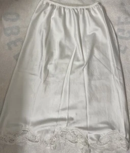 Christian Dior Vintage Cream Ivory Half Slip Lace Hem Large USA Made Polyester - Picture 1 of 16