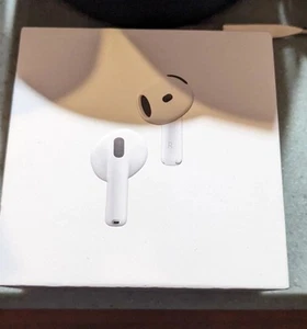 Apple - AirPods 4 with Active Noise Cancellation - White (MXP93LL/A) Genuine OEM - Photo 1 sur 3