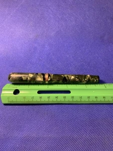 Post-Lett Postarbeiterwaage im Füllfederhalterkörper - smaragdgrüne Perle!! - Bild 1 von 6