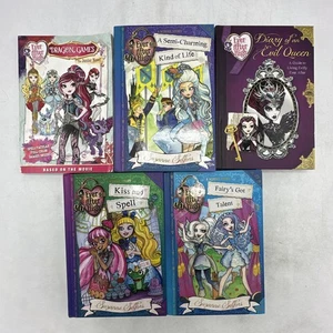 Ever After High lot of 5 Hardcover & Paperback Books Hale School Story etc - Imagen 1 de 12