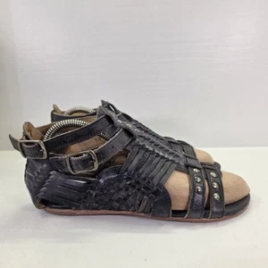 Bed Stu Damen 7,5 Claire III Sandalen schwarz abgenutzt Leder geflochten Gladiator - Bild 1 von 10