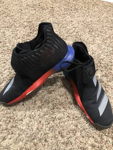 Zapatillas de baloncesto ADIDAS CLU 600001 negras blancas grises triple amenaza talla 6 - Imagen 1 de 6