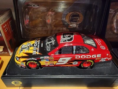 2004 Kasey Khane #9 Triple AUTOGRAPHED Dodge Dealers /Mad Mag- 1/24 Elite Dodge - Image 1 of 4