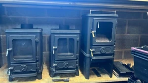 Salamander Hobbit NON Eco Multifuel 4.1kW Stove OLD CLASSIC MODEL ON STAND - Picture 1 of 2