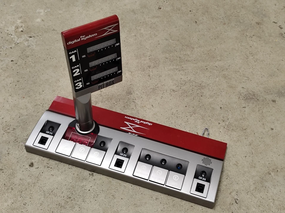 Scx Digital Control Pit Box Scalextric - Bild 1 von 4