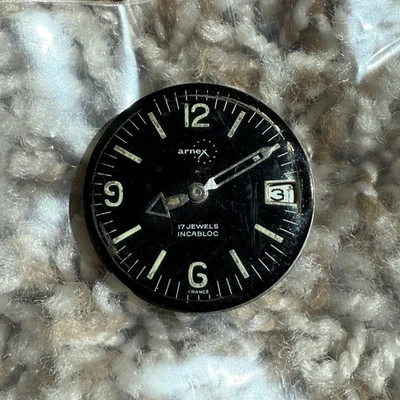 Reloj de buceo Arnex vintage esfera y movimiento negro 17 joyas fecha Incabloc Francia Foto 1 de 4