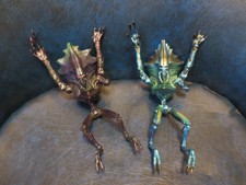 Lot of 2 ID4 Independence Day Alien Figures Trendmasters 1996 for Parts