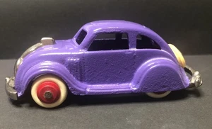 VINTAGE Purple 1930'S HUBLEY CAST IRON CHRYSLER AIRFLOW SEDAN - Picture 1 of 21
