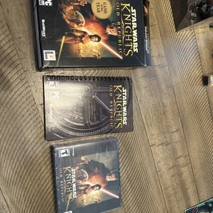 Star Wars: Knights of the Old Republic KOTOR (PC 2003, 4-disc Set) BOXED See Des - Picture 1 of 8