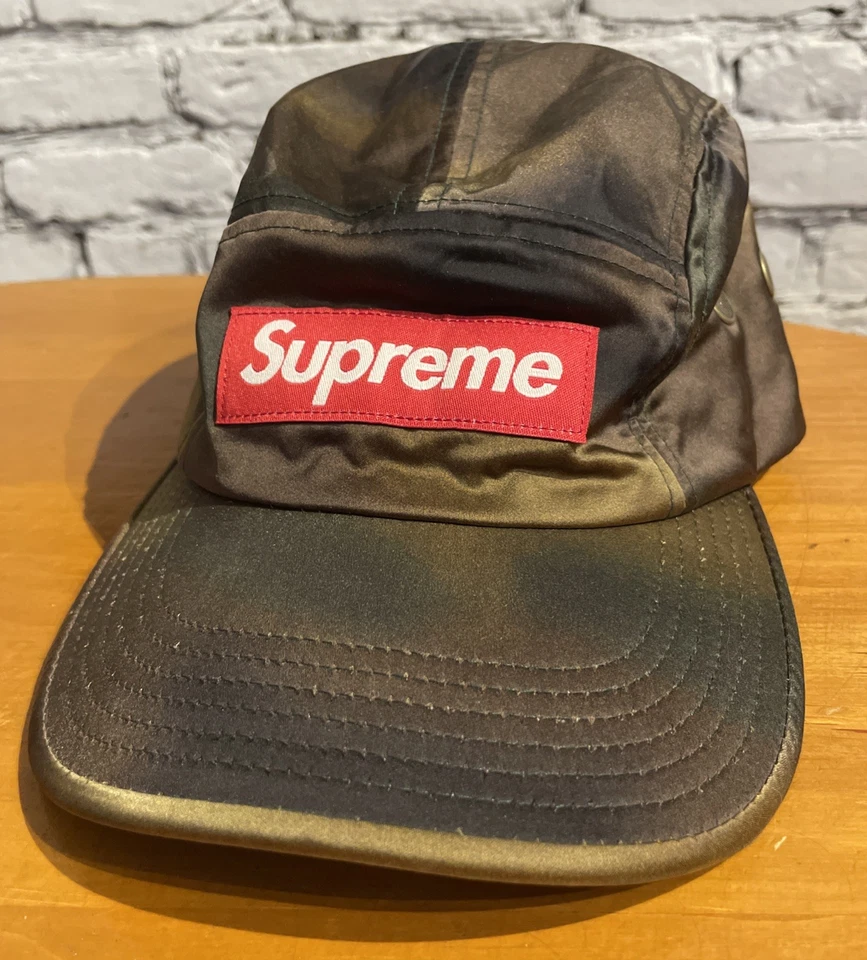 Supreme缎面迷彩露营帽 — 第 1/3 张图片
