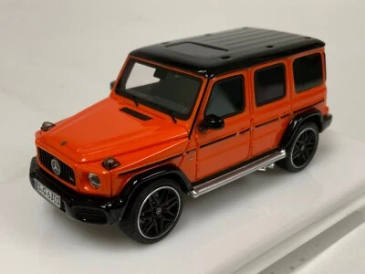 Motorhelix Mercedes Benz AMG G63 1/64 de 2019 en naranja 64-226 Foto 1 de 4